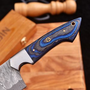 Damascus Steel Knife with Pakka Wood Handle