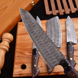 5 piece set with wooden handle